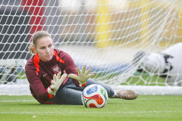 08.10.2026 LEUVEN , PILKA NOZNA KOBIET ( WOMEN S FOOTBALL) TRENING OFICJALNY PRZED POLFINALEM BARAZY MISTRZOSTW SWIATA 2027 TRENING NZ. JULIA WOZNIAK FOTO RADOSLAW JOZWIAK CYFRASPORT NEWSPIX.PL --- Newspix.pl  RA2_6297
