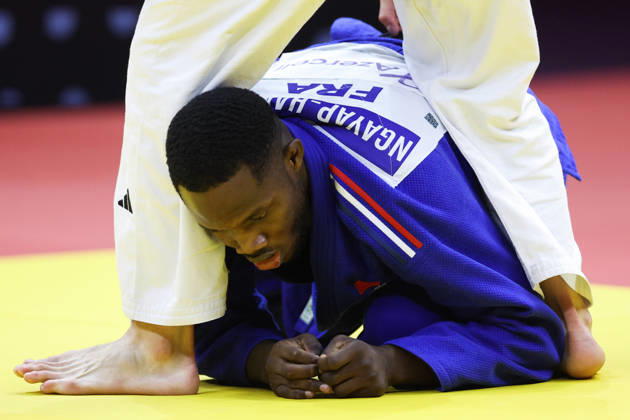 AZERBAIJAN, BAKU - OCTOBER 8, 2026: Maxime-Gael Ngayap Hambou of France is pictured during a -90 kg bout against Boris Rutovic of Serbia as part of the 2026 World Judo Championships at the National Gymnastics Arena. Mikhail Sinitsyn TASS 98958542