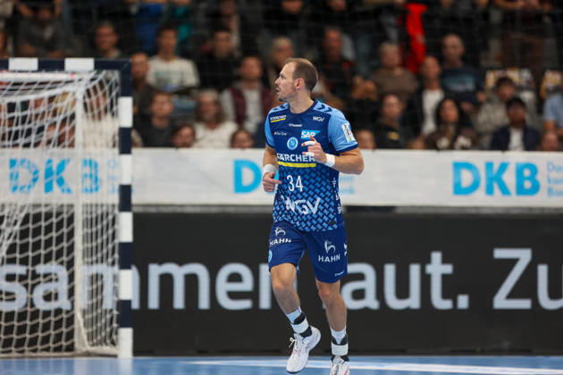 Kai Haefner, TVB Stuttgart, 34, GER, TVB Stuttgart vs. HSG Wetzlar, Handball, Opel Handball Bundesliga, Matchday 8, 2026–2027 Season, October 8, 2026 GER, TVB Stuttgart vs. HSG Wetzlar, Handball, Opel Handball Bundesliga, Matchday 8, 2026–2027 season, October 8, 2026 Stuttgart Copyright: xEibner-Pressefoto SoerenxHerwegx EP_SHG