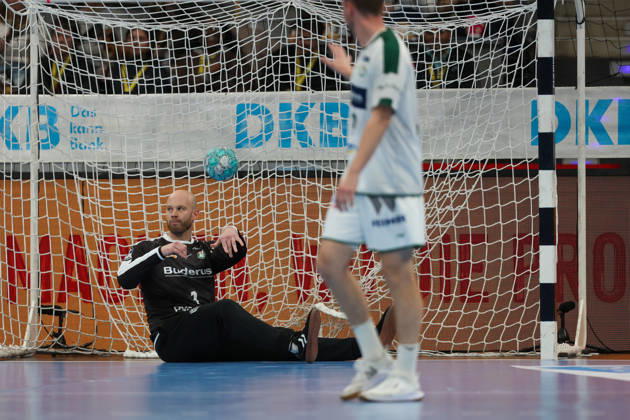 Bart Ravensbergen of HSG Wetzlar, 1, looks disappointed after a goal; GER, TVB Stuttgart vs. HSG Wetzlar, Handball, Opel Handball Bundesliga, Matchday 8, 2026–2027 season, October 8, 2026, GER, TVB Stuttgart vs. HSG Wetzlar, Handball, Opel Handball Bundesliga, Matchday 8, 2026–2027 season, October 8, 2026, Stuttgart Copyright: xEibner-Pressefoto SoerenxHerwegx EP_SHG