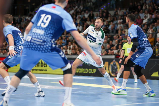 Jona Schoch, HSG Wetzlar, 22 GER, TVB Stuttgart vs. HSG Wetzlar, Handball, Opel Handball Bundesliga, Matchday 8, 2026–2027 Season, October 8, 2026 GER, TVB Stuttgart vs. HSG Wetzlar, Handball, Opel Handball Bundesliga, Matchday 8, 2026–2027 season, October 8, 2026 Stuttgart Copyright: xEibner-Pressefoto SoerenxHerwegx EP_SHG