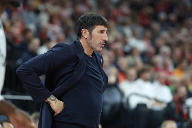 Alex Mumbru, Virtus Bologna, Head Coach, GER, FC Bayern Basketball vs. Virtus Bologna, Basketball, EuroLeague, Matchday 4, 2026–2027 Season, October 8, 2026, GER, FC Bayern Basketball vs. Virtus Bologna, Basketball, EuroLeague, Round 4, 2026–2027 Season, October 8, 2026, Munich Copyright: xEibner-Pressefoto JennixMaulx EP_JML