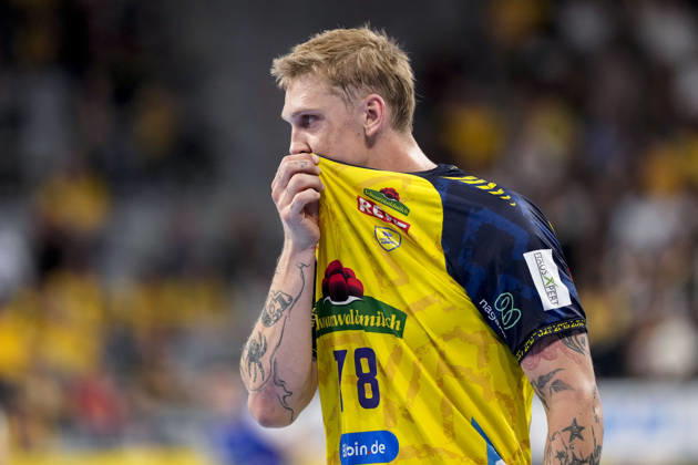 Edwin Aspenbäck RNL, 78, Rhein Neckar Löwen player, looking disappointed, disappointment, frustration, pessimistic, single frame, single photo, action, October 8, 2026, Mannheim, Germany, handball, Bundesliga, Rhein-Neckar Löwen vs. ThSV Eisenach xozx
