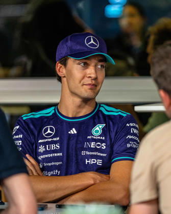 FORMULE 1 : Grand Prix de Singapour - 08 10 2026 63 George Russell (GBR) Mercedes-AMG PETRONAS Formula One Team (DEU) Mercedes W17 Mercedes, during the Formula 1 Singapore Grand Prix at the Marina Bay Street Circuit, Round 18 of the 2026 FIA Formula 1 World Championship, WM, Weltmeisterschaft 9-11 October 2026, Singapore (SGP). SINGAPORESingapore  Copyright: xIANxBUNDEYx xMPSxAGENCYx x