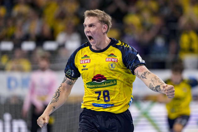 Edwin Aspenbäck RNL, 78, a player for the Rhein Neckar Löwen, celebrates a goal, celebration, cheering, goal celebration, goal scored, celebrate the goal, goal, celebration, celebrating the goal, joy, happiness, happy, optimistic, positive, game scene, highlight, single frame, single photo, action, October 8, 2026, Mannheim, Germany, handball, Bundesliga, Rhein-Neckar Löwen vs. ThSV Eisenach xozx