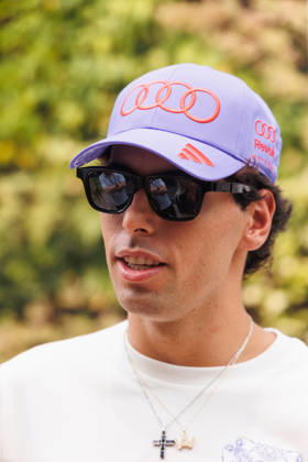 October 8, 2026, Singapore, Singapore: Gabriel Bortoleto of Brazil and the Audi Revolut F1 Team in the paddock ahead of the F1 Grand Prix of Singapore at the Marina Bay Street Circuit. Singapore Singapore - ZUMAs197 20261008_aaa_s197_169 Copyright: xGeorgexHitchensx
