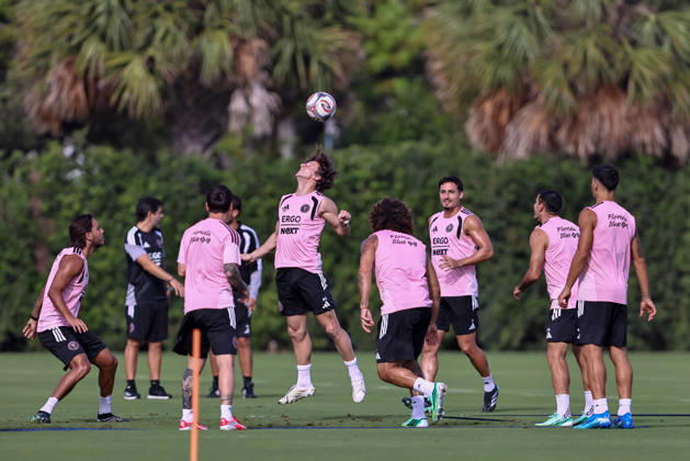 FORT LAUDERDALE, FL - OCTOBER 09: Inter Miami CF midfielder Matias Galarza (80) heads a ball during an Inter Miami Training Session at Florida Blue Training Center on October 09, 2026 in Fort Lauderdale, Florida.(Photo by Chris Arjoon Icon Sportswire). SOCCER: OCT 09 Inter Miami CF Training EDITORIAL USE ONLY Icon2610090000014