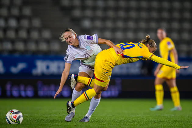 October 9, 2010: Lisa Naalsund of Norway and Mihaela Ciolacu of Romania during the FIFA Women’s World Cup Qualifier soccer match between Romania and Norway on October 9, 2026 in Bucharest. Photo by Marius Simensen. BILDBYRAN COP 238 bbeng women FIFA World Cup qualifiers soccer football international match Norway Romania  Copyright: MARIUSxSIMENSEN BB261009BB566