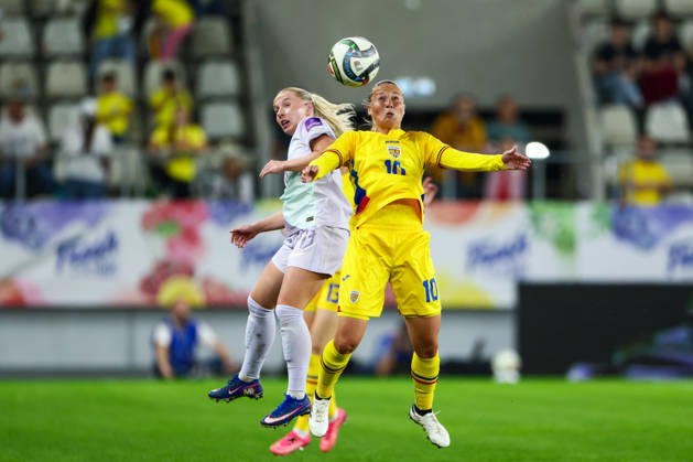 Women s World Cup Qualifier: Romania vs. Norway, Bucharest, October 9, 2026: Norway’s Thea Bjelde and Romania’s Mihaela Ciolacu during the Women’s World Cup qualifying match between Romania and Romania at Stadionul Arcul de Triumf in Bucharest. Photo by Nikola Krstic, NTB, Bucharest, Romania. EDITORIAL USE ONLY. RESTRICTED USE FOR BETTING COMPANIES  Copyright: xNikolaxKrsticx xNTBx