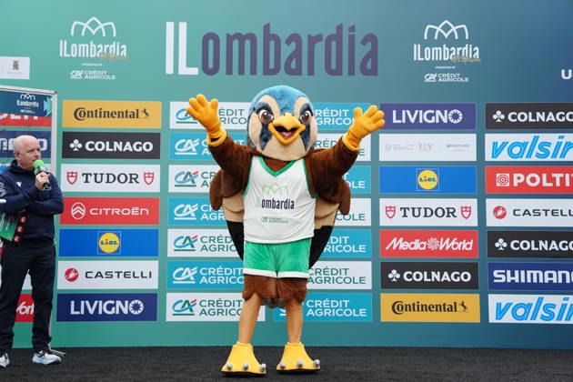 The trophy and moscotte during the 120th edition of the Il Lombardia, Tour of Lombardy cycling race, a 239 km one day race from Bergamo to Como on October 10, 2026, Italy.  Copyright: xGianxMattiaxD™Alberto LaPressex