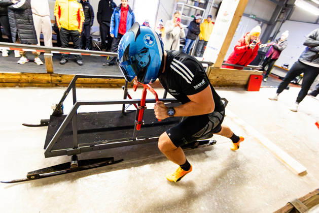 October 10, 2026, GER, Bobsleigh, Season 26–27, Men, Central Performance Test in Bobsleigh: Push Test. Traditionally, German bobsled pilots and their pushers have gathered in Oberhof for a test of strength. 98559 Oberhof LOTTO Thuringia EISARENA Oberhof Training Hall Start Facility Thuringia Germany