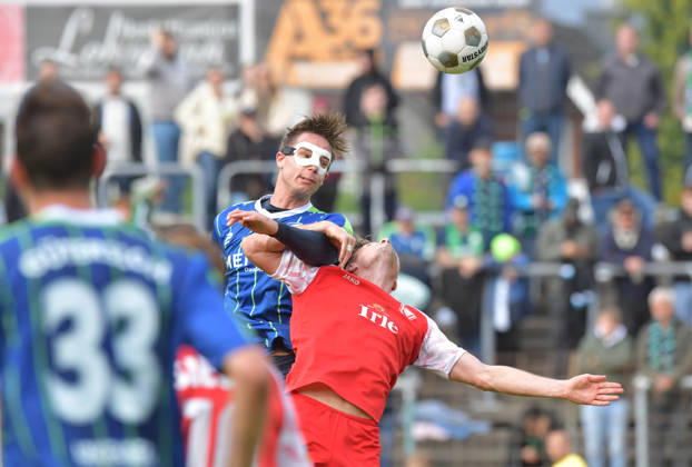 October 10, 2026, GER, Soccer, Regionalliga West, 2026–2027 season, Matchday 12, Ohlendorf Stadium in Heidewald, Gütersloh FC vs. SF Siegen 0–5, Jannik Borgmann (FC Gütersloh), Action, Single frame, Landscape,