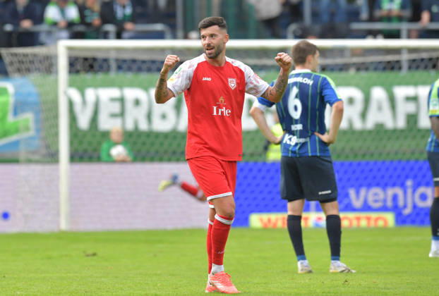 October 10, 2026, GER, Soccer, Regionalliga West, 2026–2027 Season, Matchday 12, Ohlendorf Stadium in Heidewald, Gütersloh FC vs. SF Siegen 0–5, Goal Celebration: SF Siegen’s Dennis Brock, SF Siegen, Action, Single Frame, Horizontal, Facial Expressions, Gestures, Celebration, Cheering, Joy, Happiness