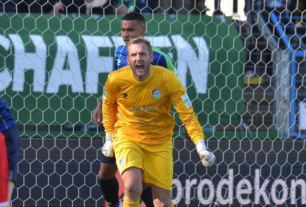 October 10, 2026, GER, Soccer, Regionalliga West, 2026–2027 Season, Matchday 12, Ohlendorf Stadium in Heidewald, Gütersloh FC vs. SF Siegen 0–5 Jarno Peters, FC Gütersloh, Action, Single Frame, Landscape, Facial Expressions, Gestures, Goalkeeper, Keeper,