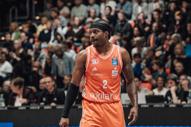 easyCredit Basketball Bundesliga, Matchday 5, Niners Chemnitz vs. Bayern Munich, October 10, 2026, starting at 4:00 p.m., Chemnitz, Chemnitz Arena. In Photo 02: Stefan Smith, easyCredit Basketball Bundesliga, Matchday 5, Niners Chemnitz vs. Bayern Munich, Chemnitz, Saxony, Germany Copyright: xEHLxMedia MichelxKöhlerx 20261010-Niners-Chemnitz-Bayern-M__nchen-016