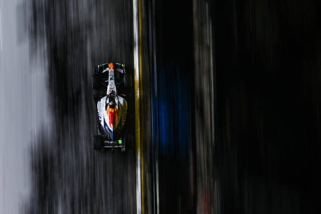 F1 - SINGAPORE GRAND PRIX 2026 41 LINDBLAD Arvid (gbr), Visa Cash App RB F1 Team VCARB03, action during the 2026 Formula 1 Singapore Grand Prix, 17th round of the 2026 Formula One World Championship, WM, Weltmeisterschaft from October 9 to 11, 2026 on the Marina Bay Street Circuit, in Singapore, Singapore - SingaporeSingapore  Copyright: xDPPIx