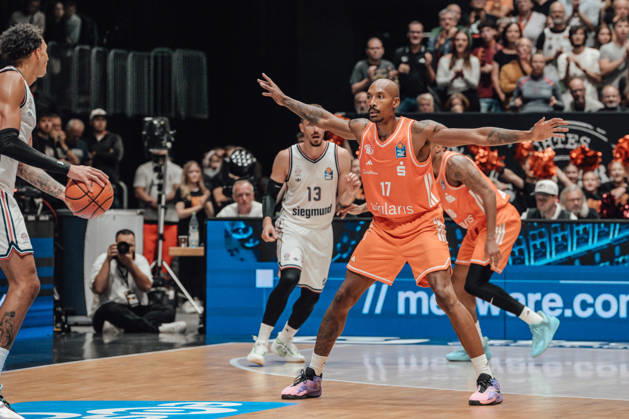 easyCredit Basketball Bundesliga, Matchday 5, Niners Chemnitz vs. Bayern Munich, October 10, 2026, starting at 4:00 p.m., Chemnitz, Chemnitz Arena. Pictured: Darion Atkins, No. 17. easyCredit Basketball Bundesliga, Matchday 5, Niners Chemnitz vs. Bayern Munich, Chemnitz, Saxony, Germany Copyright: xEHLxMedia MichelxKöhlerx 20261010-Niners-Chemnitz-Bayern-M__nchen-129