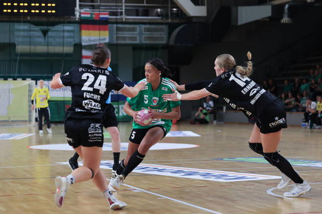 October 10, 2026, Reinickendorfer Füchse Women vs. SG Nürtingen Zizishausen, Matchday 5, 2nd Bundesliga, HBF, Handball, Sömmeringhalle, Naomi Conze, Reinickendorfer Füchse Women, 05 in Trouble, Berlin, Berlin, Germany