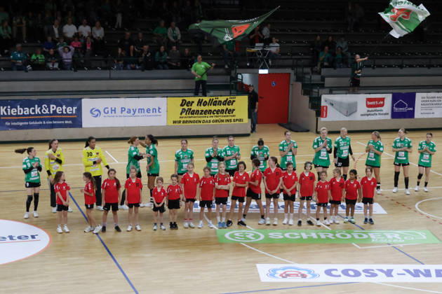 October 10, 2026, Reinickendorfer Füchse Women vs. SG Nürtingen Zizishausen, Matchday 5, 2nd Bundesliga, HBF, Handball, Sömmeringhalle, the Füchse team before the game, Berlin, Berlin, Germany