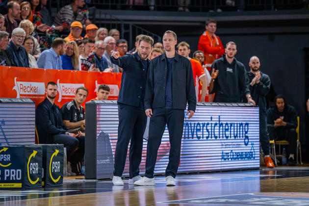 1st Basketball Bundesliga, easyCredit BBL, 2026–2027 Season, Men s Division, Regular Season, Matchday 5, October 10, 2026, RASTA Vechta, ratiopharm Ulm, Christian Held, Head Coach of RASTA Vechta, in conversation with Marius Graf, Assistant Coach of RASTA Vechta, Vechta, RASTA Dome, Lower Saxony, Germany