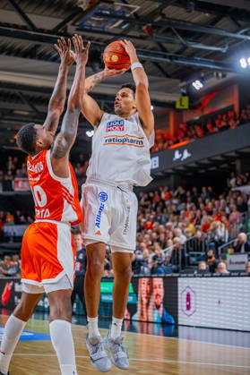 1st Basketball Bundesliga, easyCredit BBL, 2026–2027 Season, Men s Division, Regular Season, Matchday 5, October 10, 2026, RASTA Vechta vs. ratiopharm Ulm, Teo Milicic 4, ratiopharm Ulm taking a jump shot at the RASTA Dome in Vechta, Lower Saxony, Germany