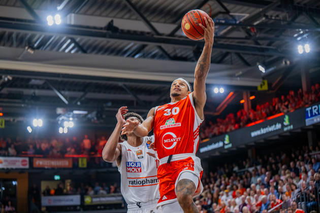 1st Basketball Bundesliga, easyCredit BBL, 2026–2027 Season, Men s Division, Regular Season, Matchday 5, October 10, 2026, RASTA Vechta vs. ratiopharm Ulm, Nelson Weidemann 30, RASTA Vechta on a layup, Vechta RASTA Dome, Lower Saxony, Germany
