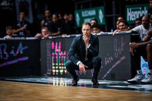Jacques Schneider, head coach of the Gladiators Trier, on the sidelines, emotions, gestures, body language, facial expressions, cutout image: Vet Concept Gladiators Trier vs. Alba Berlin, basketball, easyCredit BBL, Matchday 5, 2026–2027 season, October 10, 2026, Vet Concept Gladiators Trier vs. Alba Berlin, basketball, easyCredit BBL, Matchday 5, 2026–2027 season, October 10, 2026 Copyright: xEibnerxPressefotox EP_ANS