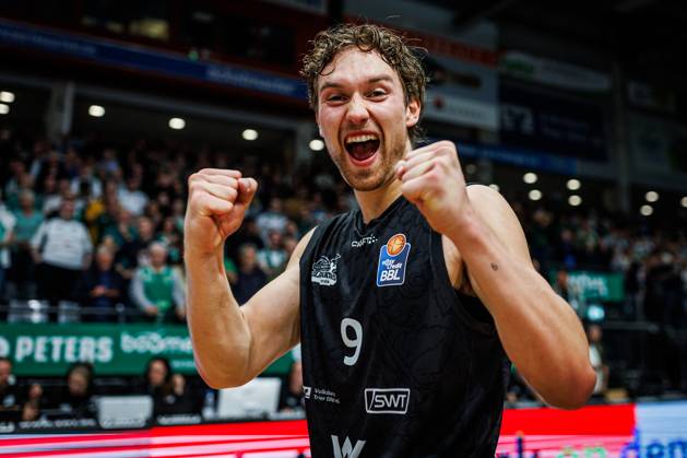 Marco Hollersbacher, Gladiators Trier, Cheers, Joy, Emotions, Vet Concept Gladiators Trier vs. Alba Berlin, Basketball, easyCredit BBL, Matchday 5, 2026–2027 Season, October 10, 2026 Vet Concept Gladiators Trier vs. Alba Berlin, basketball, easyCredit BBL, Matchday 5, 2026–2027 season, October 10, 2026 Copyright: xEibnerxPressefotox EP_ANS