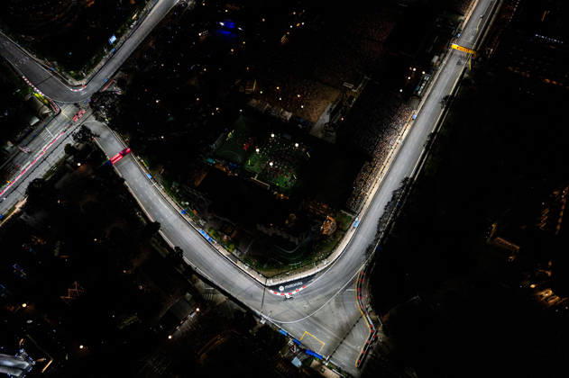 F1 - SINGAPORE GRAND PRIX 2026 41 LINDBLAD Arvid (gbr), Visa Cash App RB F1 Team VCARB03, action during the 2026 Formula 1 Singapore Grand Prix, 17th round of the 2026 Formula One World Championship, WM, Weltmeisterschaft from October 9 to 11, 2026 on the Marina Bay Street Circuit, in Singapore, Singapore - SingaporeSingapore  Copyright: xALBERTOxVIMERCATIx