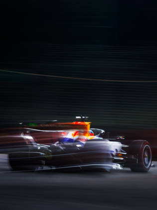 F1 - SINGAPORE GRAND PRIX 2026 41 LINDBLAD Arvid (gbr), Visa Cash App RB F1 Team VCARB03, action during the 2026 Formula 1 Singapore Grand Prix, 17th round of the 2026 Formula One World Championship, WM, Weltmeisterschaft from October 9 to 11, 2026 on the Marina Bay Street Circuit, in Singapore, Singapore - SingaporeSingapore  Copyright: xANTONINxVINCENTx