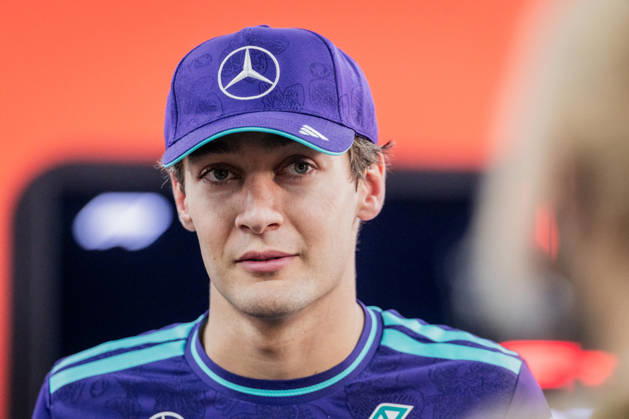 Marina Bay Street Circuit, Singapore, Singapore. 10.October.2026; George Russell of Great Britain and Mercedes-AMG PETRONAS F1 Team during qualifying Formula One Singapore Grand Prix  aflo_354967817 JayxHiranox