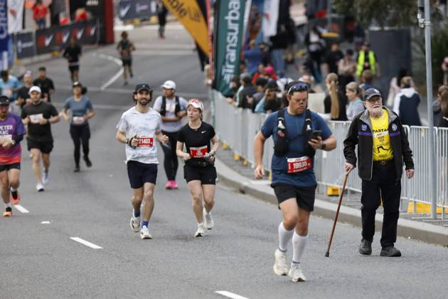 October 11, 2026, Melbourne, Victoria State, Australia: Runners begin the marathon..The Nike Melbourne Marathon Festival brings together elite athletes, recreational runners and participants of different ages and abilities for a major running event in Melbourne. The 2026 festival is expected to attract approximately 66,000 participants across all events over two days, including 20,000 runners in the full marathon. The festival features multiple distances, with participants finishing inside the Melbourne Cricket Ground Melbourne Australia - ZUMAs197 20261011_aaa_s197_024 Copyright: xYexMyoxKhantx Melbourne Marathon Festival In Melbourne, Australia †11 Oct 2026 - ZUMA0869 0869138740st Copyright: xIMAGO YexMyoxKhantx