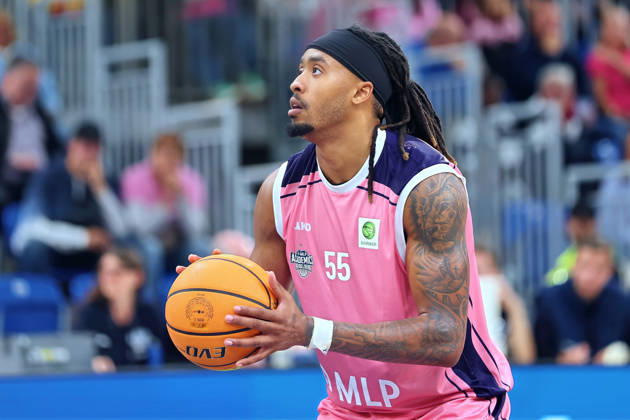 Frank Champion, MLP Academics Heidelberg, 55 Free throw attempt GER BBL MLP Academics Heidelberg SBB Baskets Wolmirstedt Basketball Barmer 2 Basketball Bundesliga ProA Matchday 4, 2026–2027 season, October 10, 2026 GER MLP Academics Heidelberg SBB Baskets Wolmirstedt, Basketball Barmer 2 Basketball Bundesliga ProA, Matchday 4, 2026–2027 Season, October 10, 2026, Heidelberg Copyright: xEibner-Pressefoto JoergxHirschx EP_JHH