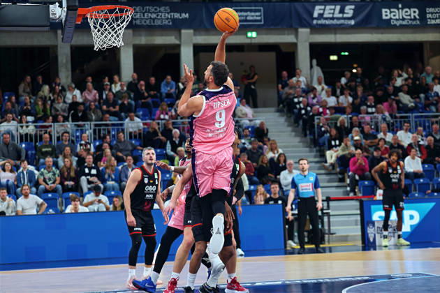 Paul Zipser, MLP Academics Heidelberg, 09 during a shot on goal GER BBL MLP Academics Heidelberg SBB Baskets Wolmirstedt Basketball Barmer 2 Basketball Bundesliga ProA Matchday 4, 2026–2027 Season, October 10, 2026 GER MLP Academics Heidelberg SBB Baskets Wolmirstedt, Basketball Barmer 2 Basketball Bundesliga ProA, Matchday 4, 2026–2027 season, October 10, 2026, Heidelberg Copyright: xEibner-Pressefoto JoergxHirschx EP_JHH