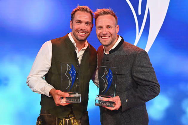 From left: Tobias Wendl and Tobias Arlt, luge, doubles, 2026 Bavarian Sports Award at BMW Welt, red carpet, October 10, 2026