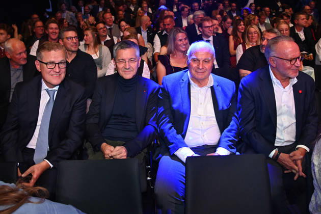 From left: Jan Christian DREESEN, CEO of FCB; Herbert HAINER, President of Bayern Munich; Uli HOENESS, Honorary President of Bayern Munich; Karl-Heinz RUMMENIGGE, former Chairman of the Executive Board; Bavarian Sports Award 2026 at BMW Welt; Red Carpet on October 10, 2026