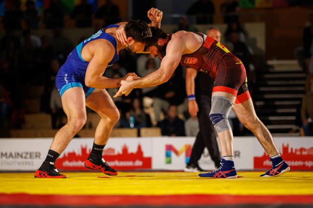DRB BIRTAT Bundesliga, Day 6 of Competition, ASV Mainz 88 vs. KG Baienfurt Ravensburg, Mainz, October 10, 2026 Match between Malik Shavaev (red), ASV Mainz 88, and Radu Lefter (blue), KG Baienfurt Ravensburg, 98 kg freestyle, DRB BIRTAT Bundesliga, Day 6 of competition, ASV Mainz 88 vs. KG Baienfurt Ravensburg, Sporthalle am Großen Sand, Mainz, October 10, 2026 Copyright: xBEAUTIFULxSPORTS Hahnex