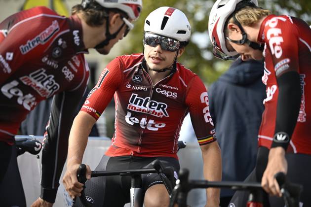 Paris Tours 2026 Cycling Race TOURS, FRANCE - OCTOBER 11 : De Lie Arnaud (BEL) of Lotto - Intermarche during the 120th edition of Paris Tours an UCI ProSeries 1.Pro one day cycling road race for Men Elite of 216.2 km with start in Chartres and finish in Tours on October 11, 2026 in Tours, France, 11 10 2026 ( Motordriver Guy De Vuyst - Tours France  Copyright: xNicoxVereeckenx