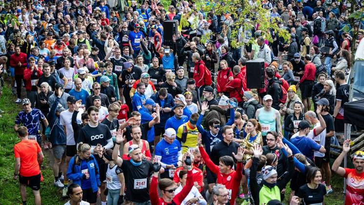 Marathon at Lake Baldeney in Essen ** FOR EDITORIAL USE ONLY ** EDITORIAL USE ONLY ** p On Sunday morning, October 11, 2026, approximately 1,800 runners will set out on a course of just over 18 kilometers around the lake as part of the supporting program for the Baldeneysee Marathon. Germany NRW Essen Copyright MartinxMöller Copyright: MartinxMöller doc87zd5phl88i2qaweai9 ,EDITORIAL USE ONLY Copyright: MartinxMöller