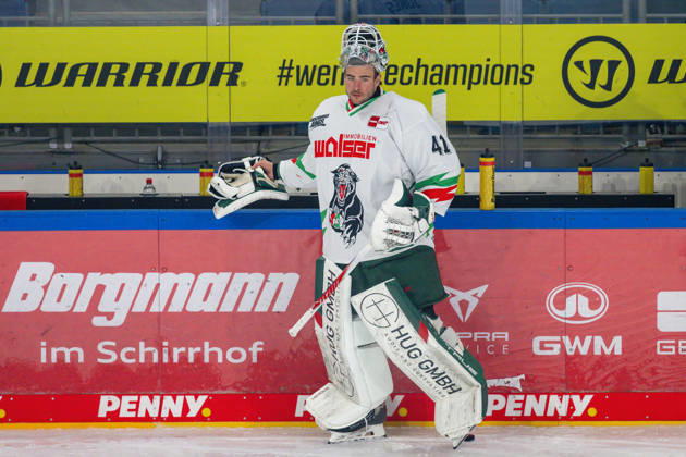 Peyton Jones, Augsburger Panther, 41, has once again refreshed his memory: Krefeld Pinguine vs. Augsburger Panther, ice hockey, Penny DEL, Matchday 8, 2026–2027 season, October 11, 2026, Krefeld Pinguine vs. Augsburger Panther, ice hockey, Penny DEL, Matchday 8, 2026–2027 season, October 11, 2026, Krefeld Copyright: xEibner-Pressefoto ThomasxHaeslerx EP_THR