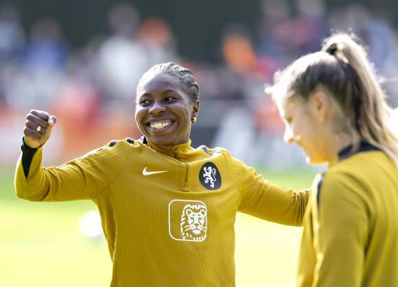 ZEIST - Lineth Beerensteyn during a training session of the Dutch women s football team in preparation for the World Cup qualifying match against Hungary. SANDER KONING ANP xVIxANPxSportx xxANPxIVx 572122556 originalFilename: 572122556
