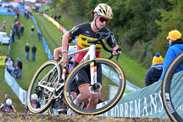 Cycling, cyclo-cross, Mosselcross in Dendermonde