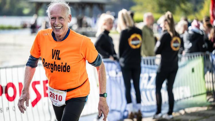 Marathon at Lake Baldeney in Essen ** FOR EDITORIAL USE ONLY ** EDITORIAL USE ONLY ** p On Sunday morning, October 11, 2026, approximately 1,800 runners will set out on a course of just over 18 kilometers around the lake as part of the supporting program for the marathon at Lake Baldeney. Germany NRW Essen Copyright MartinxMöller Copyright: MartinxMöller doc87zf6yeueiee3mtmq2h ,EDITORIAL USE ONLY Copyright: MartinxMöller