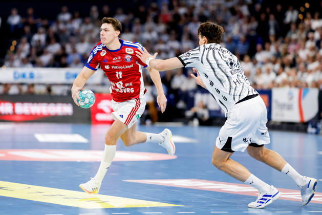 Kiel, October 11, 2026; Handball, 1st Bundesliga 2026–27, THW Kiel vs. Handball Club Hamburg; Nicolaj Jörgensen (HC Hamburg), 11; Julian Köster (THW Kiel), 7