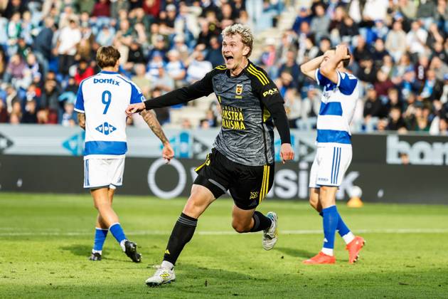 ZWOLLE - Nicolas Binder of SC Cambuur celebrates after scoring the 0-1 during the Dutch Eredivisie match between PEC Zwolle and Cambuur at the MAC3Park stadium on October 11, 2026 in Zwolle, the Netherlands. VINCENT JANNINK ANP Eredivisie 2026 27 xVIxANPxSportx xxANPxIVx 572135509 originalFilename: 572135509.jpg