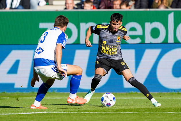 2026-10-11 VriendenLoterij Eredivisie: PEC Zwolle v SC Cambuur ZWOLLE, NETHERLANDS - OCTOBER 11: Olivier Aertssen of PEC Zwolle and Ilyes Hamache of SC Cambuur during the VriendenLoterij Eredivisie match between PEC Zwolle and SC Cambuur at Mac3Park Stadion on October 11, 2026 in Zwolle, Netherlands. Zwolle Mac3Park Stadion Netherlands Content not available for redistribution in The Netherlands directly or indirectly through any third parties. Copyright: xAndrexWeeningx