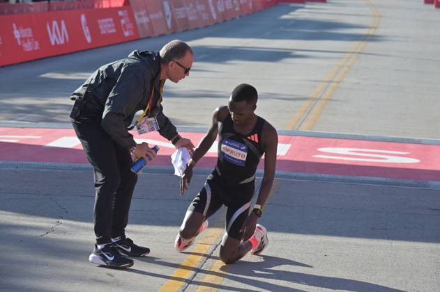 Chicago Marathon 2026 CHICAGO, ILLINOIS - OCTOBER 11: Kenyan runner Amos Kipruto crosses the finish line to win the men s professional division at the 48th Bank of America Chicago Marathon in Chicago, United States on October 11, 2026. Over 55,000 participants competed in the 26.2-mile course starting and finishing in Grant Park. Jacek Boczarski Anadolu Chicago United States. Editorial use only. Please get in touch for any other usage. Copyright: x2026xAnadoluxJacekxBoczarskix