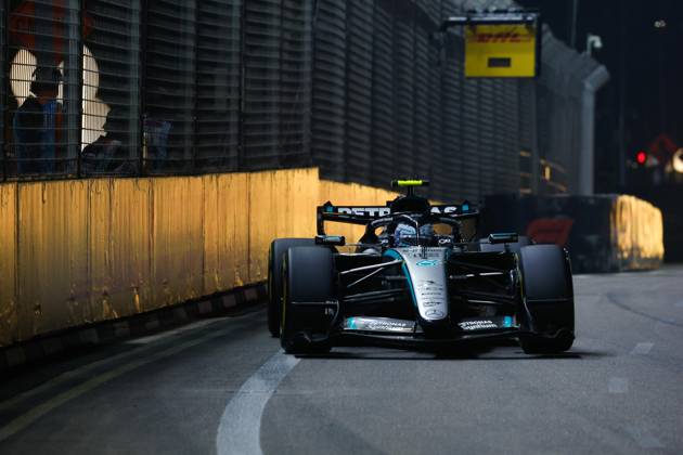 12 KIMI ANTONELLI Andrea (ITA), Mercedes AMG F1 Team W17, in action at Singapore 2026 Singapore 2026 81 PIASTRI Oscar (AUS), McLaren F1 Team MCL40, in action 01 NORRIS Lando (GBR), McLaren F1 Team MCL40, action Singapore 2026 Singapore