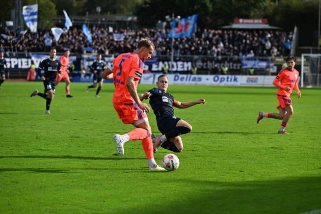 October 11, 2026, GER, Soccer, Regionalliga Nord, Matchday 13, 2026–2027 Season, Oldenburg, Marschweg Stadium, VfB Oldenburg vs. BSV Kickers Emden Kai PRÖGER PROEGER VfB Oldenburg 11 1 vs. Peer MAHNCKE BSV Kickers Emden 5 Oldenburg Marschweg Stadium Lower Saxony Germany Copyright: xnordphotoxGmbHx xRojahnx