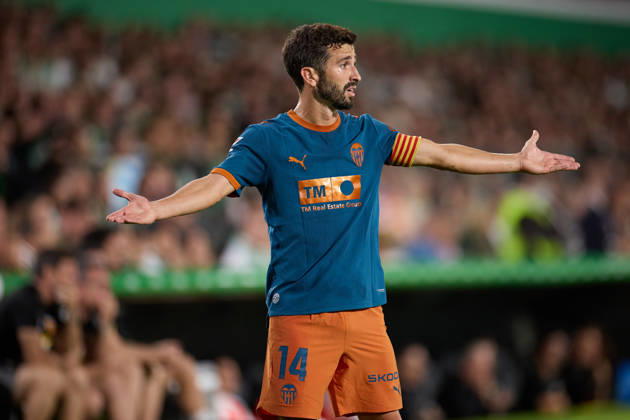 October 11, 2026, Santander, Cantabria, Spain: Jose Gaya of Valencia CF reacts during the LaLiga EA Sports match between Real Racing Club de Santander and Valencia CF at Campos de de El Sardinero on October 11, 2026, in Santander, Spain. Real Racing Club De Santander V Valencia CF - LaLiga EA Sports  - ZUMAa181 20261011_zaa_a181_356 Copyright: xRicardoxLarreinax